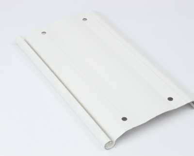 White Lacquered full Slat 6/10°, similar to Ral 9010, 110 mm