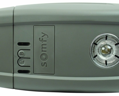 Moteur Somfy Compact pour LN et HP>2190 (Coffret + Rail + 2 émetteurs Keytis)