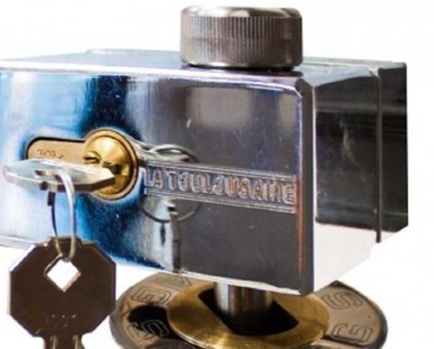 LA TOULOUSAINE Floor anchor bracket with European cylinder (without cylinder)