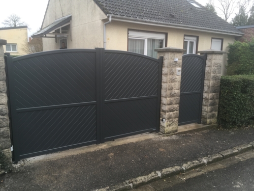 TOUSSAINT MENUISERIES