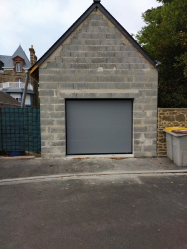 CORVAISIER METAL ET VERRE