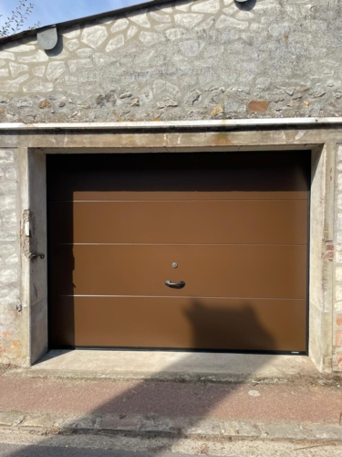 Porte de garage RAL 8014